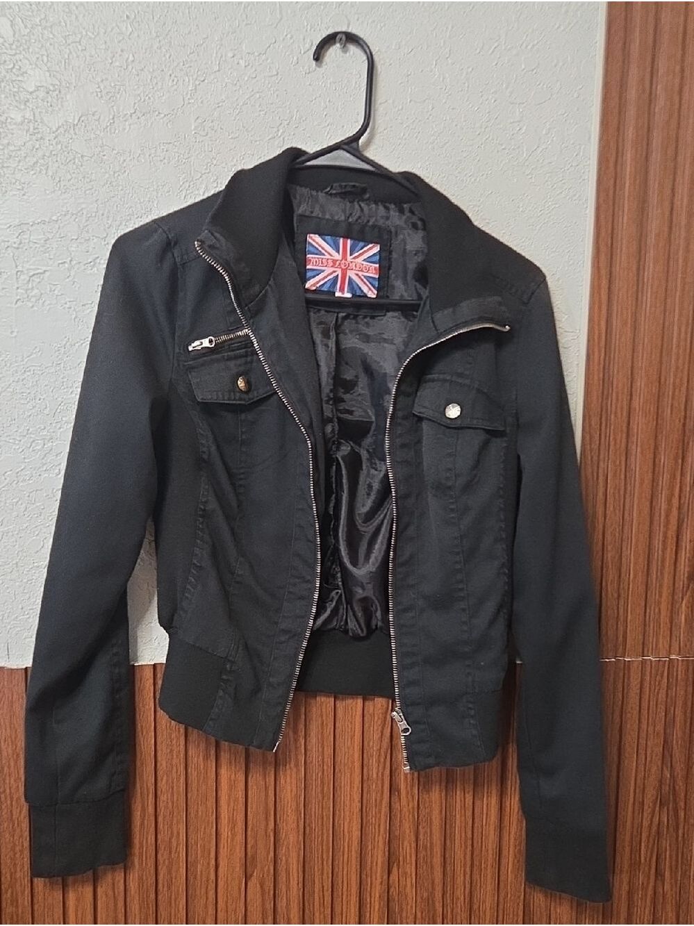 Miss London Black Bomber Jacket with British Flag Lining Medium Kids [0102]
